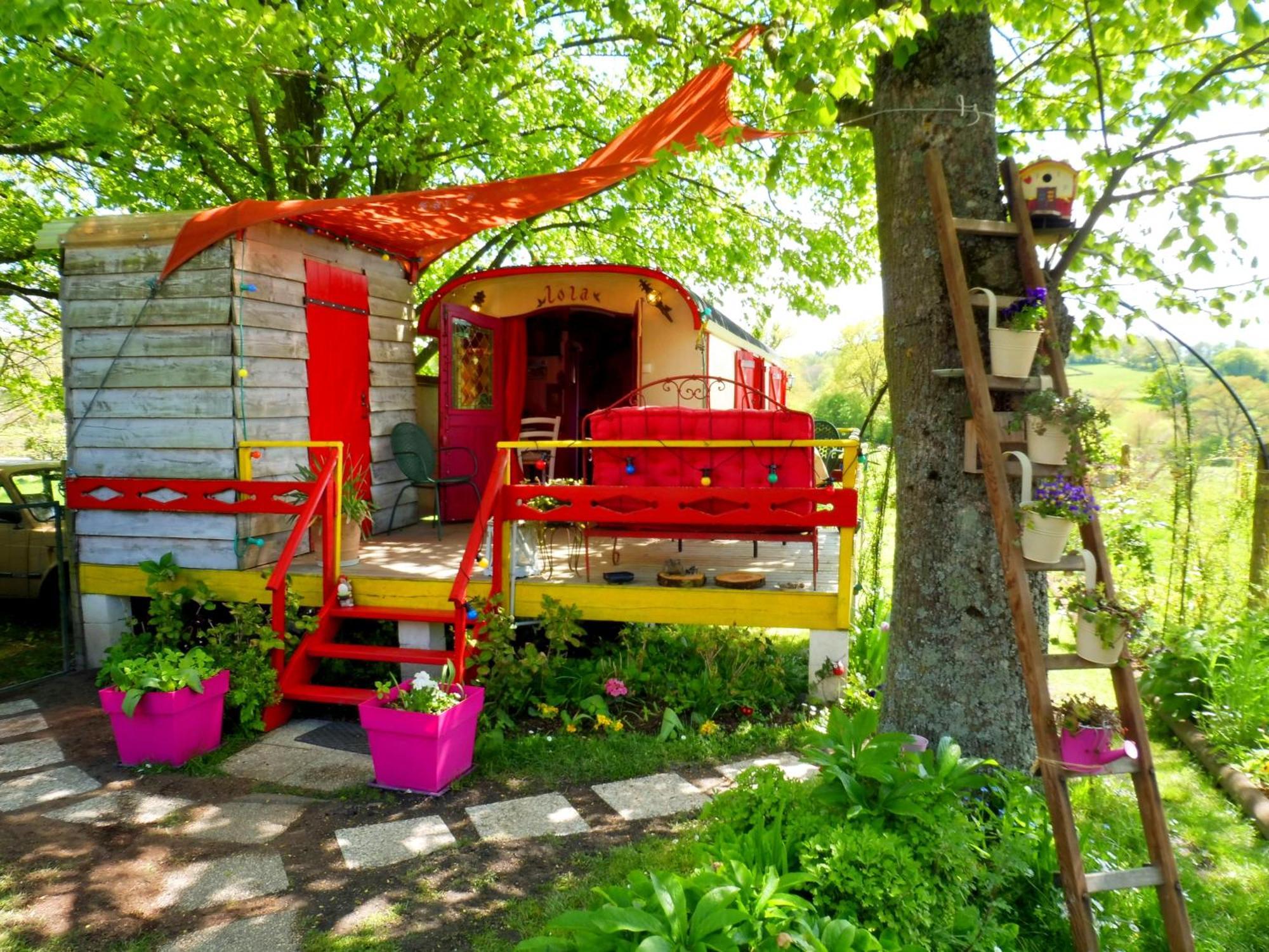 La Roulotte De Lola - Chambre D'Hotes La Celle  エクステリア 写真